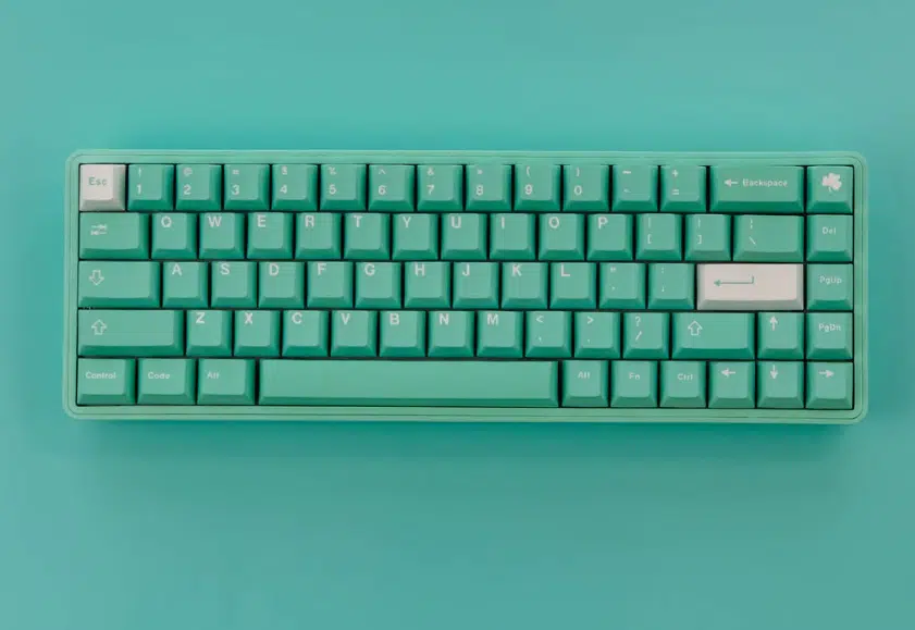 Look how clean this custom set of milk blue keycaps are