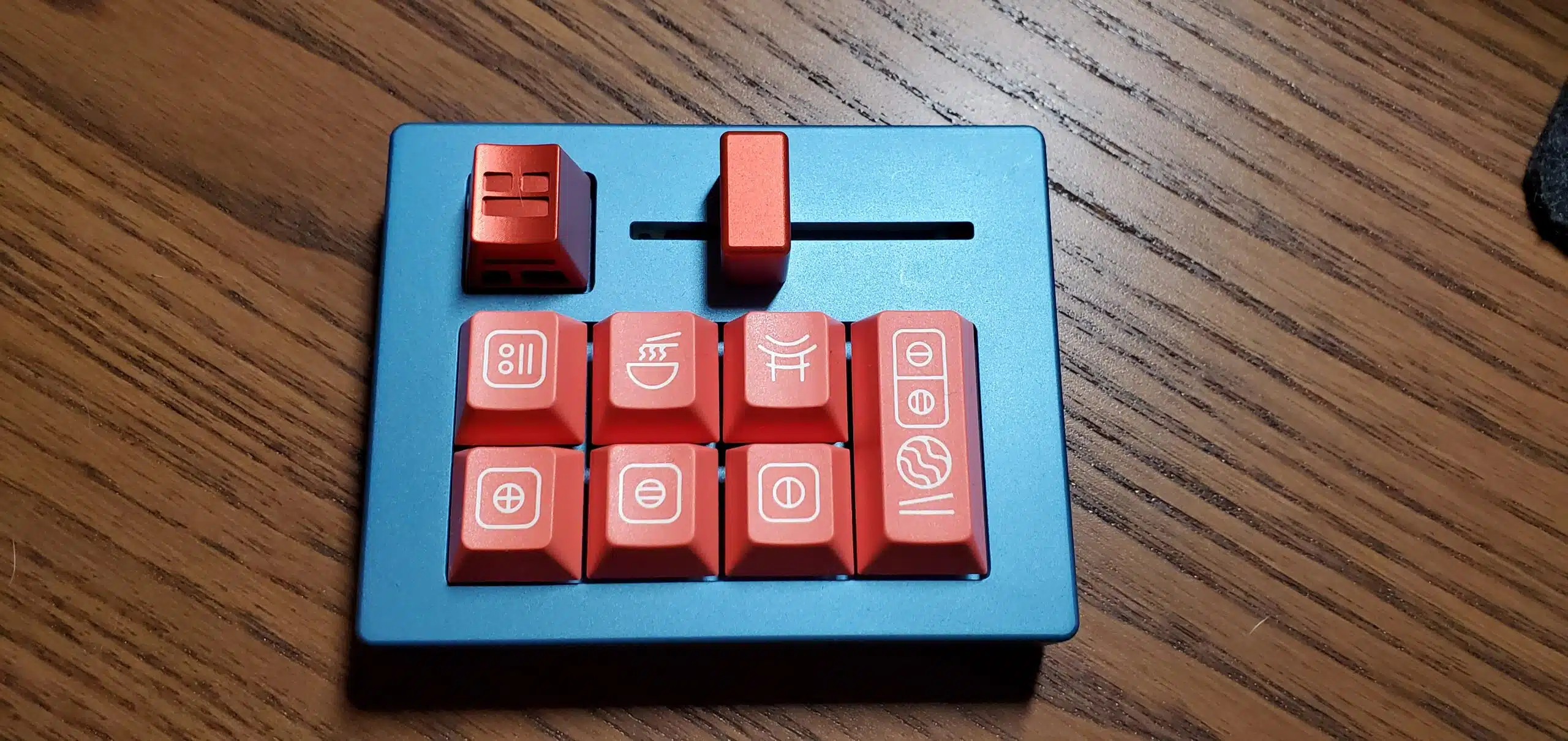 Bento mechanical keypad