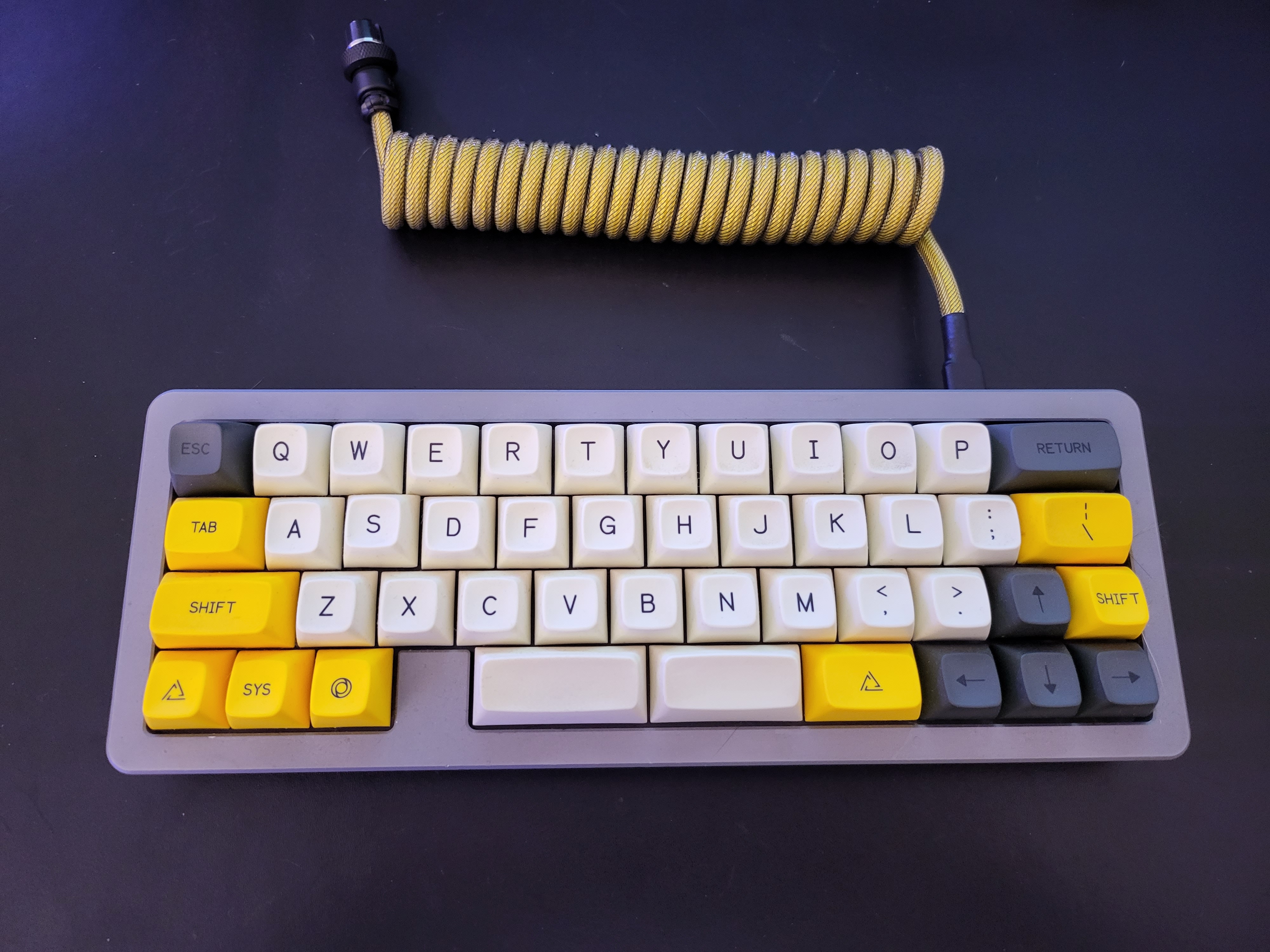 Matching keyboard cable