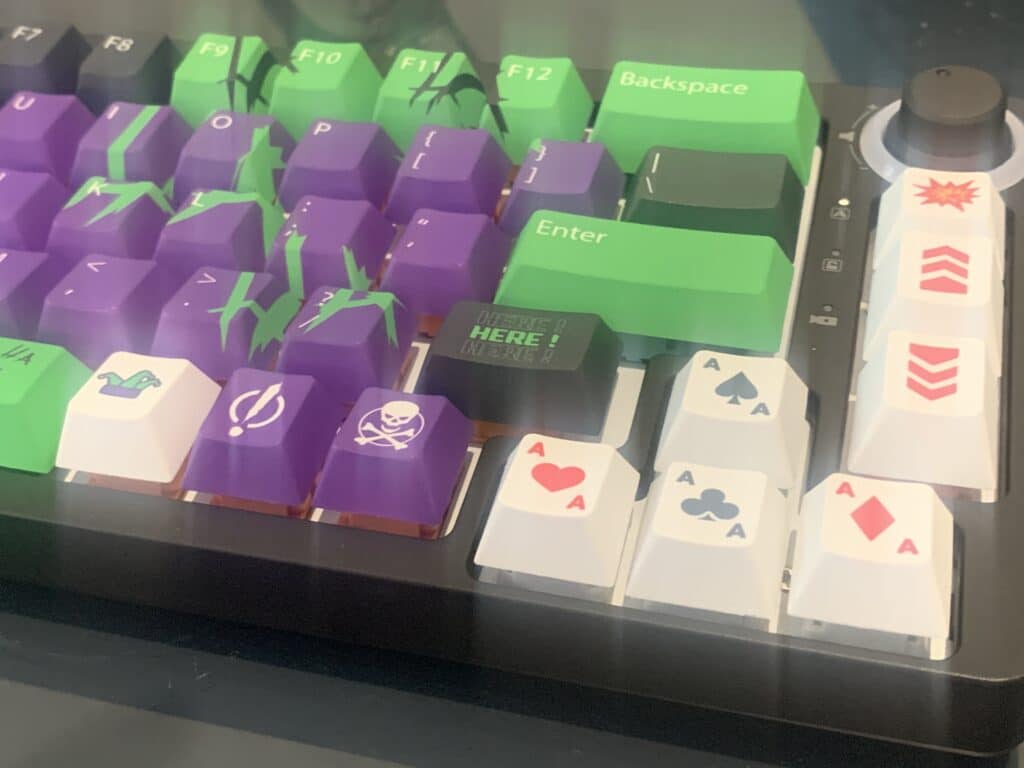 Arrow Keys Joker Keycaps